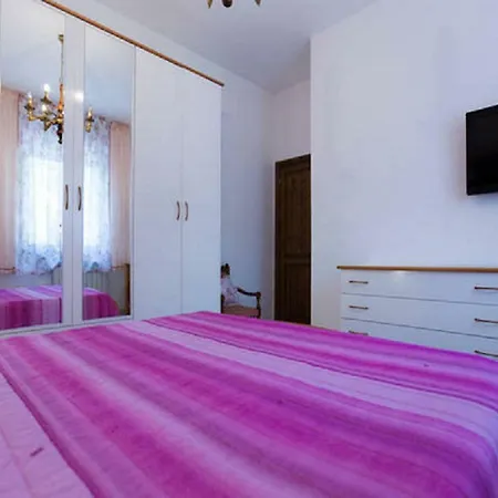 Holiday home Casa Degli Ulivi